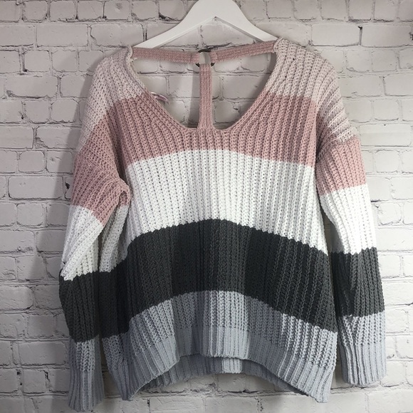 Love by Design sweater - Picture 4 of 8